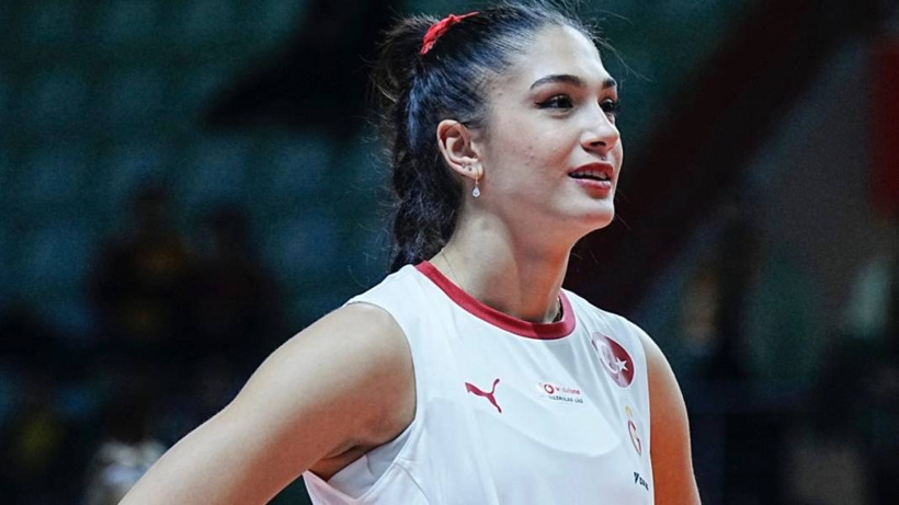 Yasemin Güveli Galatasaray'da yeniden doğdu gözünü bakın nereye dikti - Fotoğraf: 5